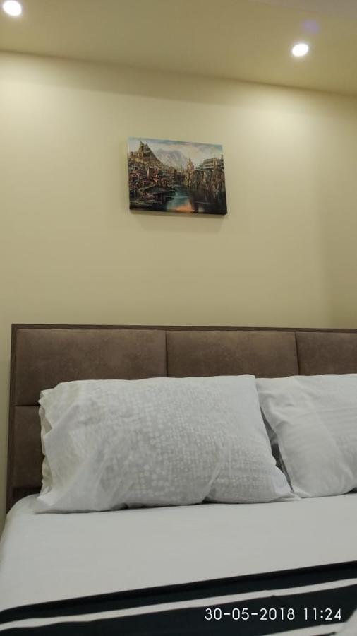 Vakhtang Gorgasali Apartment Tbilisi ภายนอก รูปภาพ